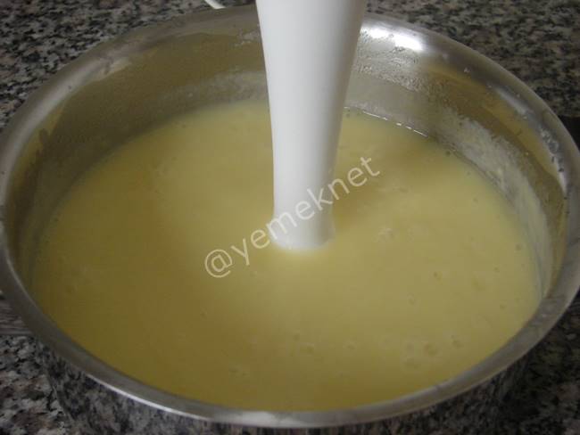 Yeşil Otlu Patates Çorbası - Yapılışı (5/8) 